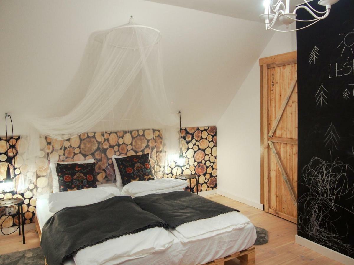Lesna Kryjowka Appartement Trzebciny Buitenkant foto